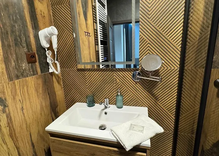 Vrbecká Restaurace - 5 *